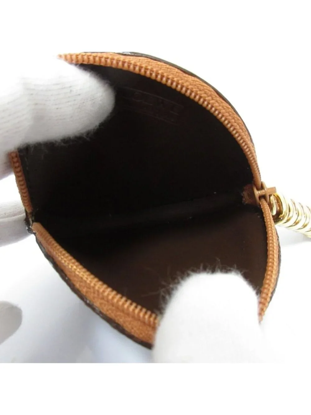 Loewe Velazquez Round Wallet